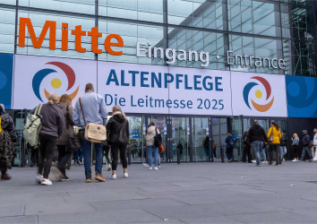 FLEXXI auf der ALTENPFLEGE 2025: Innovationen und Impulse für die Pflegebranche