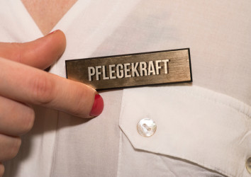 Skandal in der deutschen Pflegebranche: unausgebildete 24-Stunden-Pflegekräfte im Einsatz